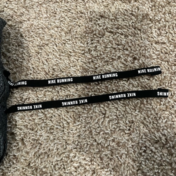 NWOT Nike Rival 3 inch Shorts | pockets, reflective - Picture 8 of 11